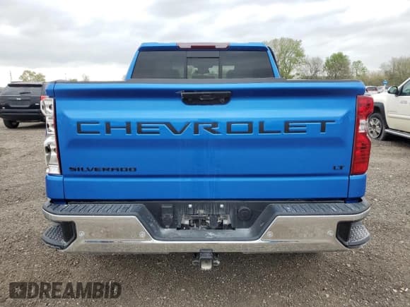 ✅ 2025 Chevrolet Silverado 1500 • VIN: 3GCPKDEK4SG121364 • Лот: 54825305. Опубликован ранее на Copart с пробегом 4 708 миль. Бесплатный доступ к архиву аукционных продаж из США и подробный отчёт об истории автомобиля на DreamBid. Изображение 6.