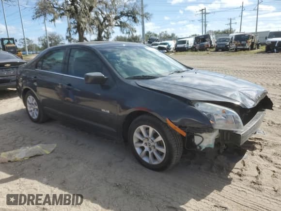 ✅ 2007 Mercury Milan • VIN: 3MEHM07Z37R626758 • Lot: 69102625. Wystawiony na Copart z przebiegiem 36 537 mil. Bezpłatny archiwum sprzedaży aukcyjnych z USA i szczegółowy raport historii pojazdu na DreamBid. Zdjęcie 4.