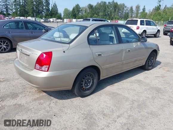 ✅ 2006 Hyundai Elantra GLS • VIN: KMHDN46D76U375496 • Lot: 42583939. Wystawiony na IAAI z przebiegiem 197 444 mil. Bezpłatny archiwum sprzedaży aukcyjnych z USA i szczegółowy raport historii pojazdu na DreamBid. Zdjęcie 4.