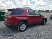 ✅ 2021 Chevrolet Traverse LT • VIN: 1GNERHKW6MJ240916 • Lot: 67798765. Wystawiony na Copart z przebiegiem 45 267 mil. Bezpłatny archiwum sprzedaży aukcyjnych z USA i szczegółowy raport historii pojazdu na DreamBid. Zdjęcie 3.