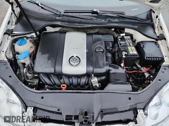 ✅ 2008 Volkswagen Jetta SE • VIN: 3VWRM71K68M099594 • Lot: 93456465. Wystawiony na Copart z przebiegiem 143 032 mil. Bezpłatny archiwum sprzedaży aukcyjnych z USA i szczegółowy raport historii pojazdu na DreamBid. Zdjęcie 11.