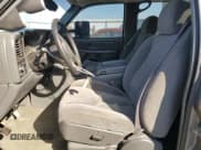 ✅ 2006 Chevrolet Silverado 2500HD LT1 • VIN: 1GCHK23246F103885 • Lot: 48869075. Wystawiony na Copart z przebiegiem Nie podano. Bezpłatny archiwum sprzedaży aukcyjnych z USA i szczegółowy raport historii pojazdu na DreamBid. Zdjęcie 7.