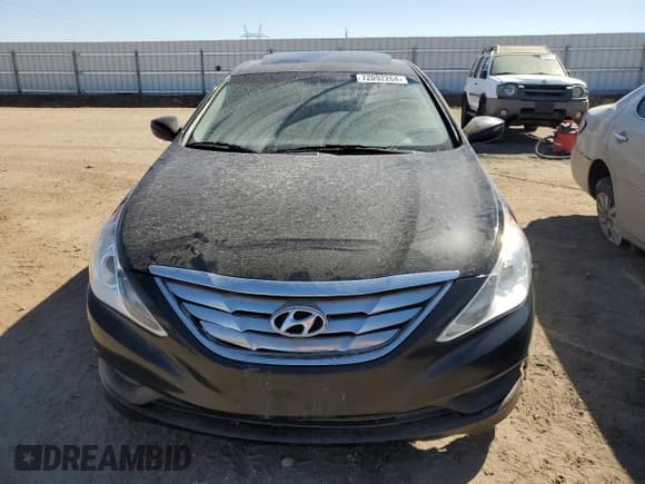 ✅ 2011 Hyundai Sonata SE • VIN: 5NPEC4AC1BH069766 • Lot: 72092264. Listed on Copart with 143,901 mi. Free auction sales archive from the USA and detailed vehicle history report at DreamBid. Image 5.