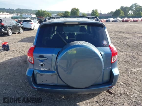 ✅ 2007 Toyota RAV4 Limited • VIN: JTMBK31V875040466 • Lot: 43086569. Listed on IAAI with 195,914 mi. Free auction sales archive from the USA and detailed vehicle history report at DreamBid. Image 17.