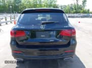 ✅ 2021 Mercedes-Benz GLC 300 • VIN: W1N0G8EB5MV311512 • Lot: 42230832. Listed on IAAI with 51,396 mi. Free auction sales archive from the USA and detailed vehicle history report at DreamBid. Image 17.