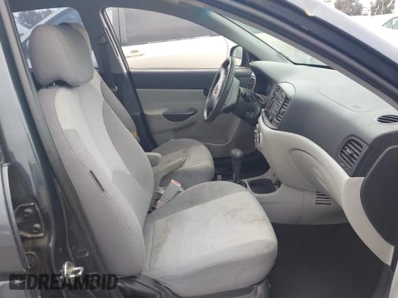 ✅ 2009 Hyundai Accent Auto GLS • VIN: KMHCM46C99U303998 • Лот: 42359499. Опубликован ранее на IAAI с пробегом 174 790 миль. Бесплатный доступ к архиву аукционных продаж из США и подробный отчёт об истории автомобиля на DreamBid. Изображение 5.