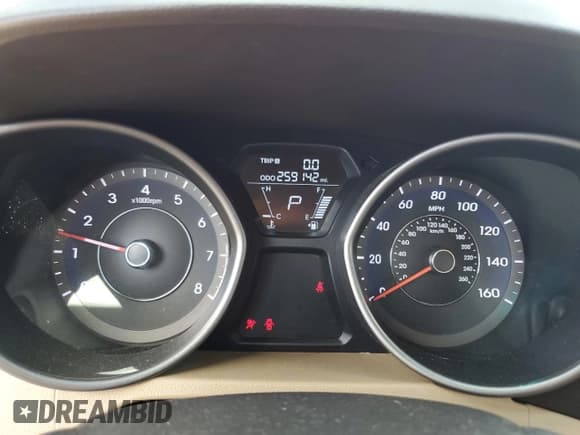 ✅ 2013 Hyundai Elantra GLS • VIN: 5NPDH4AE7DH210633 • Lot: 53447634. Listed on Copart with 259,142 mi. Free auction sales archive from the USA and detailed vehicle history report at DreamBid. Image 9.