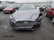 ✅ 2019 Hyundai Sonata Limited • VIN: 5NPE34AB6KH771007 • Lot: 70414722. Listed on Copart with 22,243 mi. Free auction sales archive from the USA and detailed vehicle history report at DreamBid. Image 5.