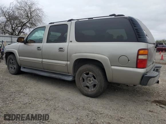 ✅ 2003 Chevrolet Suburban LT • VIN: 3GNEC16Z13G228217 • Лот: 45280225. Опубликован ранее на Copart с пробегом 240 438 миль. Бесплатный доступ к архиву аукционных продаж из США и подробный отчёт об истории автомобиля на DreamBid. Изображение 2.