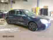 2005 Chevrolet Malibu LS z VIN 1G1ZT52895F218952, wystawiony jako Copart lot #76559124 z przebiegiem 139 048 mil mil oraz Szkoda całkowita • Salvage title. Historia ofert i sprzedaży dostępna na DreamBid. Obrazek 4.