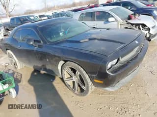 ✅ 2009 Dodge Challenger SE • VIN: 2B3LJ44V69H577262 • Lot: 41475802. Wystawiony na IAAI z przebiegiem 115 400 mil. Bezpłatny archiwum sprzedaży aukcyjnych z USA i szczegółowy raport historii pojazdu na DreamBid. Zdjęcie 1.