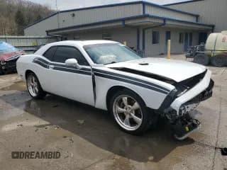 ✅ 2012 Dodge Challenger R/T • VIN: 2C3CDYBT5CH157650 • Lot: 51346784. Wystawiony na Copart z przebiegiem Nie podano. Bezpłatny archiwum sprzedaży aukcyjnych z USA i szczegółowy raport historii pojazdu na DreamBid. Zdjęcie 4.