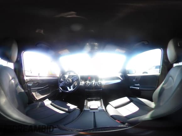 ✅ 2022 Mercedes-Benz GLB 250 • VIN: W1N4M4GB1NW177433 • Lot: 42616122. Listed on IAAI with 20,335 mi. Free auction sales archive from the USA and detailed vehicle history report at DreamBid. Image 19.