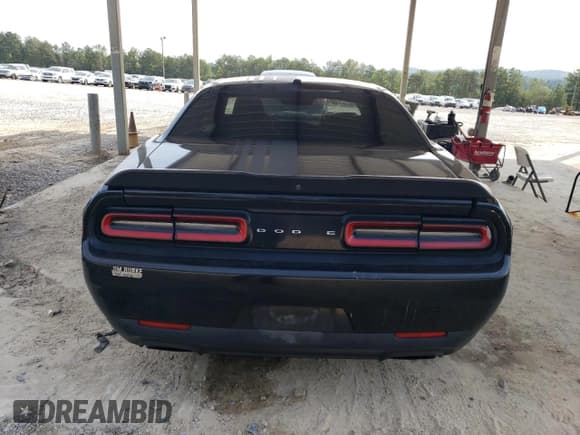 ✅ 2018 Dodge Challenger T/A • VIN: 2C3CDZBT7JH310466 • Lot: 69792263. Listed on Copart with 174,170 mi. Free auction sales archive from the USA and detailed vehicle history report at DreamBid. Image 6.