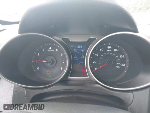 ✅ 2012 Hyundai Veloster w/Gray Int • VIN: KMHTC6AD4CU062034 • Lot: 42371790. Wystawiony na IAAI z przebiegiem 116 861 mil. Bezpłatny archiwum sprzedaży aukcyjnych z USA i szczegółowy raport historii pojazdu na DreamBid. Zdjęcie 7.