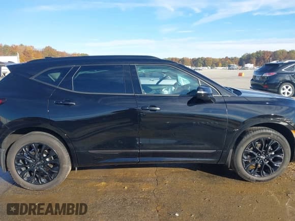 ✅ 2024 Chevrolet Blazer RS • VIN: 3GNKBKRS1RS130644 • Lot: 43600607. Listed on IAAI with 40,426 mi. Free auction sales archive from the USA and detailed vehicle history report at DreamBid. Image 14.