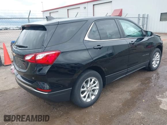 ✅ 2021 Chevrolet Equinox LT • VIN: 3GNAXKEV0ML375998 • Lot: 43116782. Listed on IAAI with 47,966 mi. Free auction sales archive from the USA and detailed vehicle history report at DreamBid. Image 4.