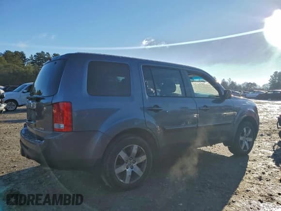 ✅ 2015 Honda Pilot EX-L • VIN: 5FNYF4H52FB003887 • Lot: 94680905. Listed on Copart with 172,770 mi. Free auction sales archive from the USA and detailed vehicle history report at DreamBid. Image 3.