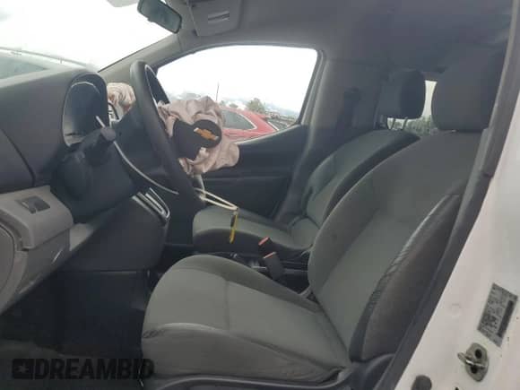 2015 Chevrolet City Express Cargo LS с VIN 3N63M0YN1FK702845, выставлен на аукционе Copart как лот 69907265 с пробегом 140 541 миль миль и Списание • Salvage title. История ставок и продаж доступна на DreamBid. Изображение 7.