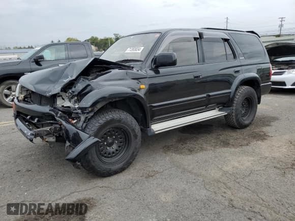 ✅ 1997 Toyota Hilux • VIN: KZN1859014126 • Лот: 71393034. Опубликован ранее на Copart с пробегом 241 188 миль. Бесплатный доступ к архиву аукционных продаж из США и подробный отчёт об истории автомобиля на DreamBid. Изображение 1.