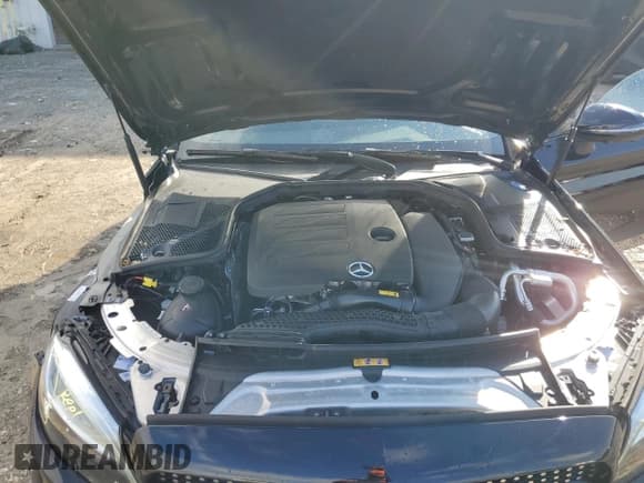 ✅ 2023 Mercedes-Benz C 300 • VIN: W1KWJ8DBXPG129002 • Lot: 84205894. Wystawiony na Copart z przebiegiem 13 525 mil. Bezpłatny archiwum sprzedaży aukcyjnych z USA i szczegółowy raport historii pojazdu na DreamBid. Zdjęcie 11.