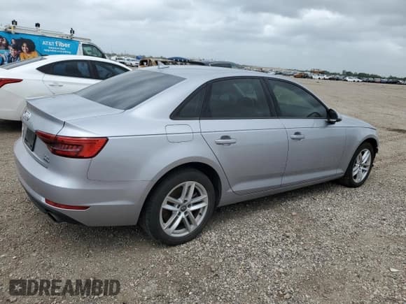 ✅ 2017 Audi A4 • VIN: WAUNNAF45HN068538 • Lot: 51505315. Wystawiony na Copart z przebiegiem 65 844 mil. Bezpłatny archiwum sprzedaży aukcyjnych z USA i szczegółowy raport historii pojazdu na DreamBid. Zdjęcie 3.