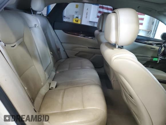 ✅ 2013 Cadillac XTS Luxury • VIN: 2G61R5S31D9215402 • Lot: 91679205. Wystawiony na Copart z przebiegiem 179 448 mil. Bezpłatny archiwum sprzedaży aukcyjnych z USA i szczegółowy raport historii pojazdu na DreamBid. Zdjęcie 10.