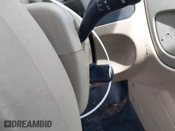 ✅ 2007 Ford Escape Limited • VIN: 1FMYU04147KB91409 • Лот: 42896072. Опубликован ранее на IAAI с пробегом 171 642 миль. Бесплатный доступ к архиву аукционных продаж из США и подробный отчёт об истории автомобиля на DreamBid. Изображение 11.