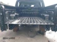 ✅ 2022 Ford Maverick XL • VIN: 3FTTW8E3XNRA37996 • Lot: 42287475. Wystawiony na IAAI z przebiegiem 23 523 mil. Bezpłatny archiwum sprzedaży aukcyjnych z USA i szczegółowy raport historii pojazdu na DreamBid. Zdjęcie 6.