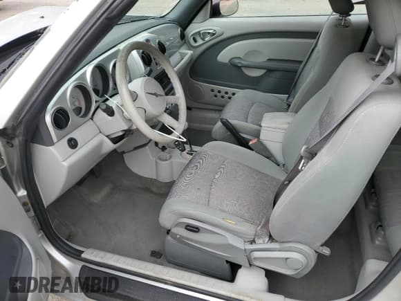 ✅ 2006 Chrysler PT Cruiser Touring • VIN: 3C3JY55X76T241831 • Lot: 81490115. Wystawiony na Copart z przebiegiem 121 868 mil. Bezpłatny archiwum sprzedaży aukcyjnych z USA i szczegółowy raport historii pojazdu na DreamBid. Zdjęcie 7.