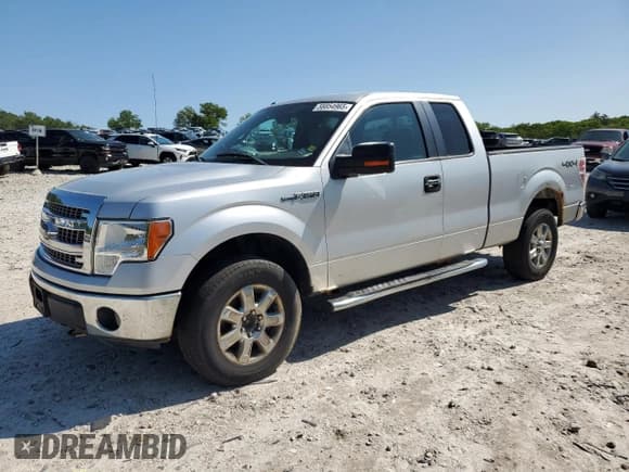 ✅ 2013 Ford F-150 XL • VIN: 1FTFX1EF1DFB25701 • Лот: 58854965. Опубликован ранее на Copart с пробегом 223 697 миль. Бесплатный доступ к архиву аукционных продаж из США и подробный отчёт об истории автомобиля на DreamBid. Изображение 1.