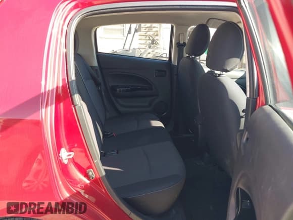 ✅ 2017 Mitsubishi Mirage SE • VIN: ML32A4HJ5HH020531 • Lot: 43246044. Wystawiony na IAAI z przebiegiem 45 607 mil. Bezpłatny archiwum sprzedaży aukcyjnych z USA i szczegółowy raport historii pojazdu na DreamBid. Zdjęcie 8.