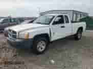 2007 Dodge Dakota ST with VIN 1D7HE22K87S199866, listed as a Copart auction lot 78001294 with 120,374 mi miles and Salvage title. Bid and sale history available at DreamBid. Image 1.