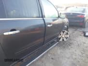 ✅ 2015 Chevrolet Traverse LT • VIN: 1GNKVHKD9FJ314801 • Lot: 43559276. Wystawiony na IAAI z przebiegiem 107 505 mil. Bezpłatny archiwum sprzedaży aukcyjnych z USA i szczegółowy raport historii pojazdu na DreamBid. Zdjęcie 6.