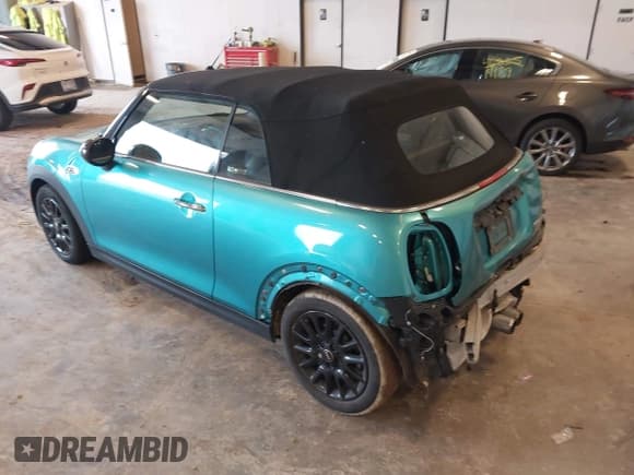 ✅ 2017 MINI Convertible Cooper S • VIN: WMWWG9C30H3C81534 • Lot: 43270537. Wystawiony na IAAI z przebiegiem 77 725 mil. Bezpłatny archiwum sprzedaży aukcyjnych z USA i szczegółowy raport historii pojazdu na DreamBid. Zdjęcie 3.