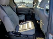 ✅ 2018 Toyota Sienna XLE • VIN: 5TDYZ3DC2JS928759 • Lot: 94518225. Wystawiony na Copart z przebiegiem 54 520 mil. Bezpłatny archiwum sprzedaży aukcyjnych z USA i szczegółowy raport historii pojazdu na DreamBid. Zdjęcie 11.