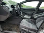 ✅ 2008 Honda Civic DX • VIN: 1HGFA16228L010496 • Лот: 60900575. Опубликован ранее на Copart с пробегом 194 073 миль. Бесплатный доступ к архиву аукционных продаж из США и подробный отчёт об истории автомобиля на DreamBid. Изображение 7.