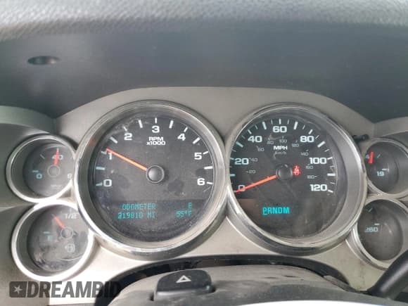 ✅ 2010 Chevrolet Silverado 1500 LT • VIN: 3GCRCSE01AG283265 • Lot: 59990484. Listed on Copart with 219,810 mi. Free auction sales archive from the USA and detailed vehicle history report at DreamBid. Image 9.