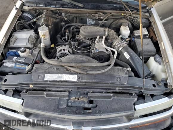 2003 Chevrolet S-10 LS with VIN 1GCDT13X53K101311, listed as a Copart auction lot 71464794 with 114,944 mi miles and Salvage title. Bid and sale history available at DreamBid. Image 11.