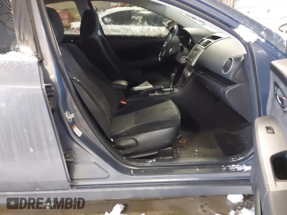 ✅ 2010 Mazda 6 i Touring • VIN: 1YVHZ8CH6A5M17713 • Lot: 43817977. Listed on IAAI with 182,469 mi. Free auction sales archive from the USA and detailed vehicle history report at DreamBid. Image 5.