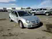 2003 Dodge Neon SXT z VIN 1B3ES56C33D103930, wystawiony jako Copart lot #50413565 z przebiegiem 123 629 mil mil oraz Szkoda całkowita • Salvage title. Historia ofert i sprzedaży dostępna na DreamBid. Obrazek 10.