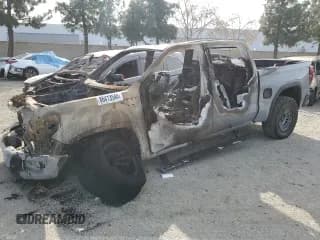 ✅ 2024 GMC Sierra 1500 AT4X • VIN: 3GTUUFEL2RG287555 • Лот: 86413544. Опубликован ранее на Copart с пробегом Не указан. Бесплатный доступ к архиву аукционных продаж из США и подробный отчёт об истории автомобиля на DreamBid. Изображение 1.