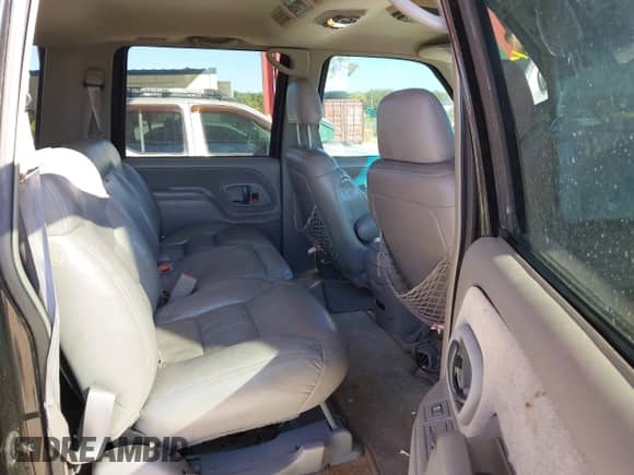 1999 Chevrolet Suburban с VIN 1GNFK16R0XJ422443, выставлен на аукционе IAAI как лот 43599587 с пробегом 159 746 миль миль и . История ставок и продаж доступна на DreamBid. Изображение 8.