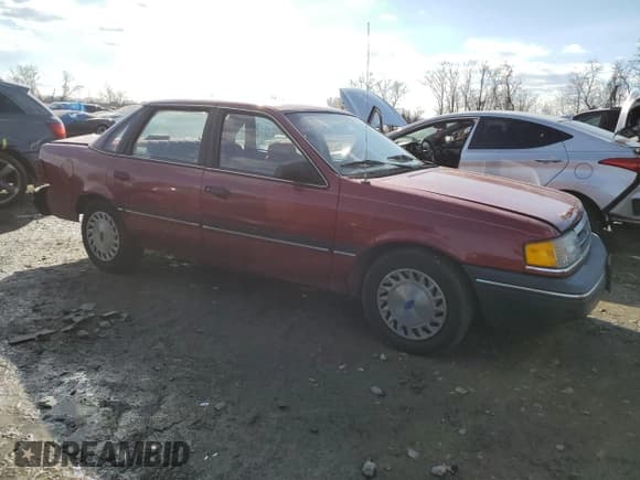 ✅ 1988 Ford Tempo • VIN: 1FAPP36X3JK242180 • Lot: 43068915. Listed on Copart with 508,437 mi. Free auction sales archive from the USA and detailed vehicle history report at DreamBid. Image 4.
