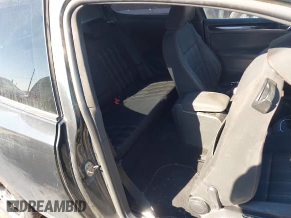 ✅ 2010 Volkswagen Golf GTI • VIN: WVWEV7AJ2AW178806 • Lot: 41311738. Listed on IAAI with 166,054 mi. Free auction sales archive from the USA and detailed vehicle history report at DreamBid. Image 8.