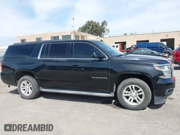 2015 Chevrolet Suburban LT с VIN 1GNSKJKC4FR631247, выставлен на аукционе IAAI как лот 41851543 с пробегом 37 656 миль миль и . История ставок и продаж доступна на DreamBid. Изображение 13.