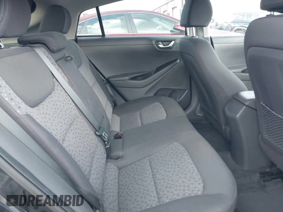 ✅ 2017 Hyundai Ioniq SEL • VIN: KMHC75LC6HU049974 • Лот: 41549076. Опубликован ранее на IAAI с пробегом 210 776 миль. Бесплатный доступ к архиву аукционных продаж из США и подробный отчёт об истории автомобиля на DreamBid. Изображение 8.