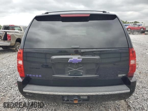 ✅ 2010 Chevrolet Tahoe LTZ • VIN: 1GNUCCE01AR291454 • Lot: 67564625. Listed on Copart with 250,261 mi. Free auction sales archive from the USA and detailed vehicle history report at DreamBid. Image 6.