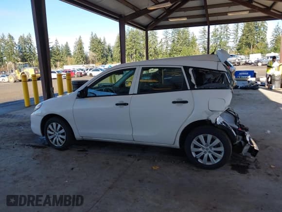 ✅ 2007 Toyota Matrix STD • VIN: 2T1KR32E17C656135 • Lot: 43757126. Listed on IAAI with 129,863 mi. Free auction sales archive from the USA and detailed vehicle history report at DreamBid. Image 15.