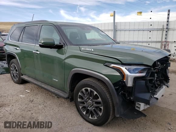 ✅ 2023 Toyota Sequoia SR5 • VIN: 7SVAAABA6PX020399 • Lot: 46362514. Wystawiony na Copart z przebiegiem 4 965 mil. Bezpłatny archiwum sprzedaży aukcyjnych z USA i szczegółowy raport historii pojazdu na DreamBid. Zdjęcie 4.